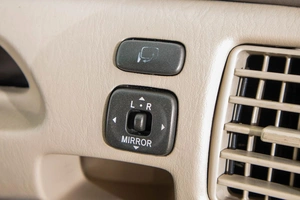 Седан Toyota Vista 2002 года, 469000 рублей, Барнаул