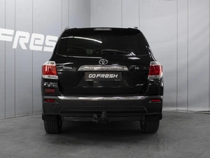 Внедорожник Toyota Highlander 2011 года, 1790000 рублей, Омск