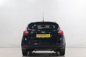 Хетчбэк Ford Focus 2013 года, 899000 рублей, Новокузнецк