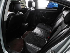 Седан Volkswagen Passat 2011 года, 1339000 рублей, Воронеж