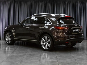 Внедорожник Infiniti QX70 2015 года, 2989000 рублей, Тюмень