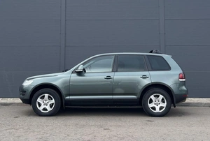 Внедорожник Volkswagen Touareg 2008 года, 925000 рублей, Солонцы