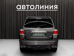 Внедорожник Toyota Highlander 2011 года, 2050000 рублей, Красноярск