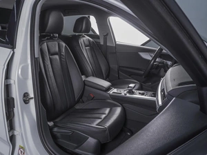 Седан Audi A4 2018 года, 2519000 рублей, Ростов-на-Дону