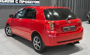 Хетчбэк Toyota Corolla 2006 года, 637000 рублей, Красноярск