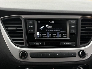 Седан Hyundai Solaris 2017 года, 1190000 рублей, Красноярск