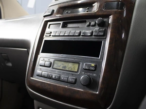 Минивэн Toyota Gaia 1999 года, 560000 рублей, Омск