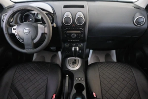 Внедорожник Nissan Qashqai 2007 года, 889000 рублей, Омск