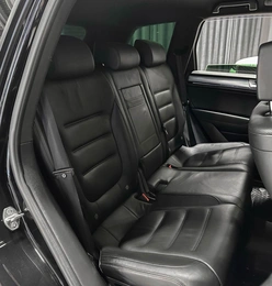 Внедорожник Volkswagen Touareg 2016 года, 2697000 рублей, Красноярск