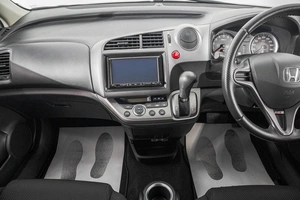 Минивэн Honda Stream 2007 года, 1199000 рублей, Барнаул