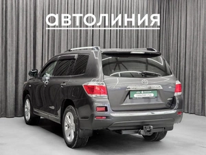 Внедорожник Toyota Highlander 2011 года, 2059000 рублей, Красноярск