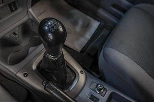 Внедорожник Toyota RAV4 2003 года, 829000 рублей, Челябинск