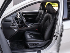 Седан Toyota Camry 2019 года, 2380000 рублей, Краснодар