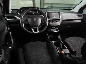Внедорожник Peugeot 2008 2014 года, 799000 рублей, Воронеж