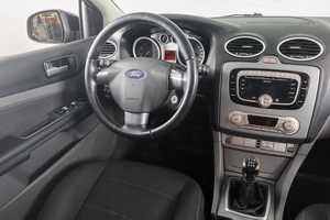 Хетчбэк Ford Focus 2010 года, 889000 рублей, Пермь
