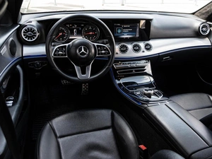 Седан Mercedes-benz E-класс 2019 года, 2560000 рублей, Краснодар