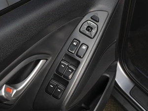 Внедорожник Hyundai ix35 2012 года, 1220000 рублей, Омск