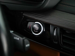 Внедорожник BMW X6 2016 года, 4298016 рублей, Москва