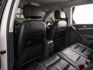 Внедорожник Volkswagen Tiguan 2012 года, 1259000 рублей, Тюмень