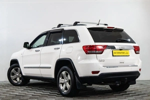Внедорожник Jeep Grand Cherokee 2011 года, 2039000 рублей, Сургут