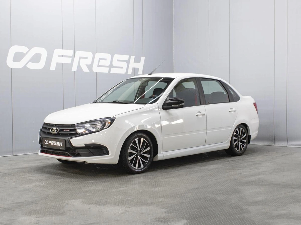 Лифтбек ВАЗ (LADA) Granta 2024 года, 980000 рублей, Омск