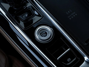 Внедорожник Geely Boyue L 2025 года, 2979000 рублей, Краснодар