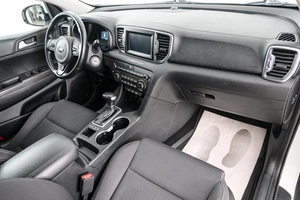 Внедорожник Kia Sportage 2018 года, 1899000 рублей, Красноярск