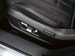 Седан Hongqi H5 2022 года, 2150000 рублей, Краснодар