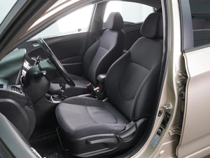 Седан Hyundai Solaris 2014 года, 954000 рублей, Воронеж