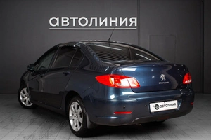 Седан Peugeot 408 2012 года, 490000 рублей, Красноярск