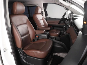 Минивэн Hyundai Grand Starex 2018 года, 3699000 рублей, Красный Пахарь