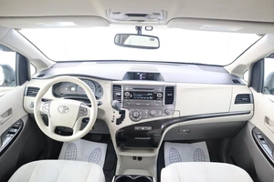 Минивэн Toyota Sienna 2011 года, 2000000 рублей, Обнинск