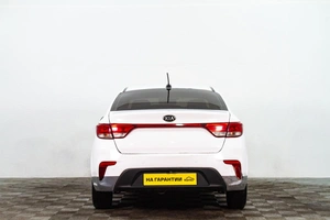 Седан Kia Rio 2019 года, 1199000 рублей, Сургут