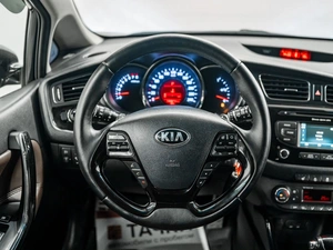 Хетчбэк Kia Ceed 2014 года, 1050000 рублей, Красноярск