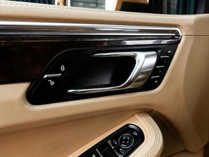 Внедорожник Porsche Macan S 2014 года, 2799000 рублей, Тюмень