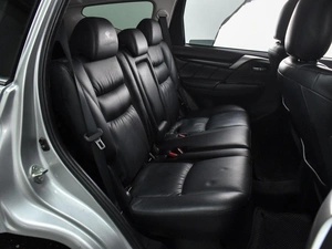 Внедорожник Mitsubishi Pajero Sport 2017 года, 2999000 рублей, Воронеж