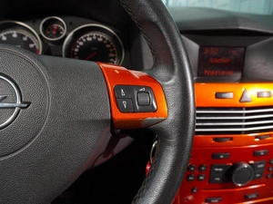 Хетчбэк Opel Astra GTC 2010 года, 648000 рублей, Тверь