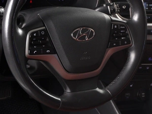 Седан Hyundai Solaris 2019 года, 1175000 рублей, Минеральные Воды