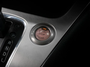 Минивэн Nissan Serena 2015 года, 1375000 рублей, Тюмень