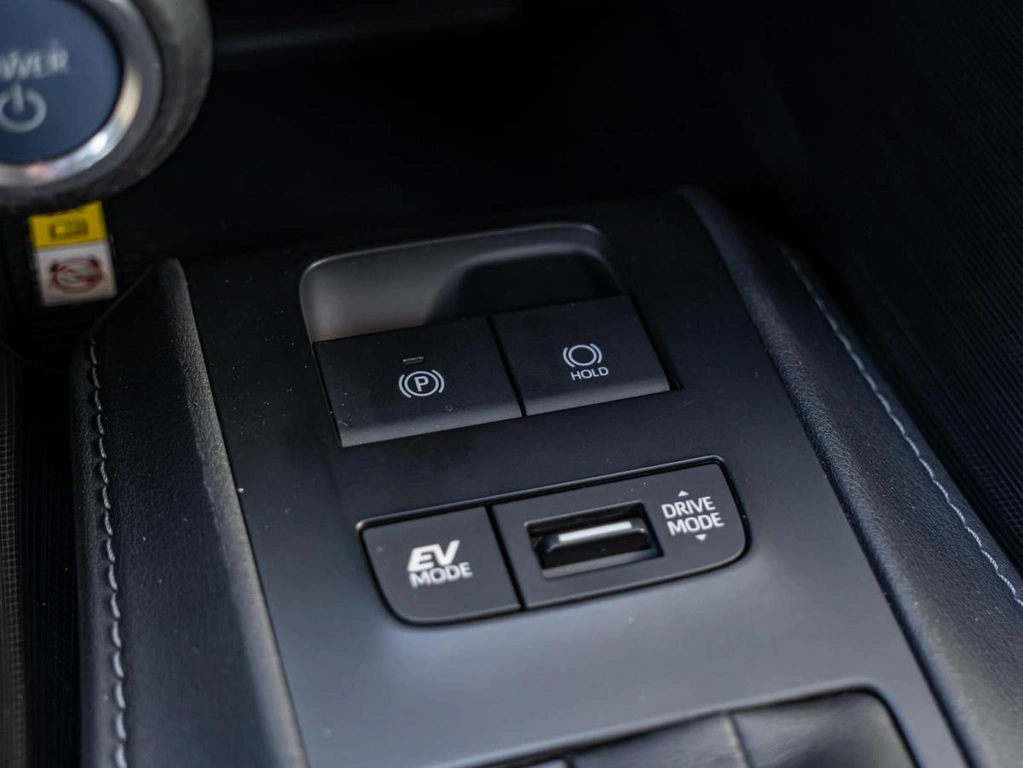 Внедорожник Toyota Venza 2021 года, 4399000 рублей, Краснодар