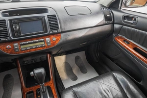 Седан Toyota Camry 2003 года, 949000 рублей, Барнаул