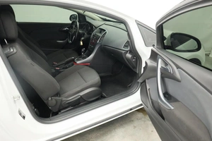 Купе Opel Astra 2012 года, 1160000 рублей, Курск