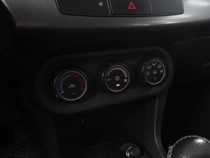 Седан Mitsubishi Lancer 2013 года, 849000 рублей, Минеральные Воды