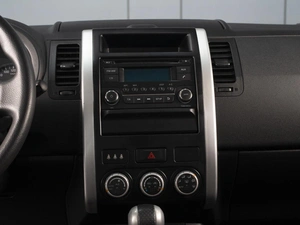 Внедорожник Nissan X-Trail 2014 года, 1490000 рублей, Омск