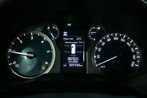 Внедорожник Toyota Land Cruiser Prado 2019 года, 4190000 рублей, Красноярск