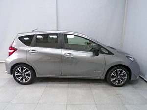 Хетчбэк Nissan Note 2017 года, 1345000 рублей, Красноярск