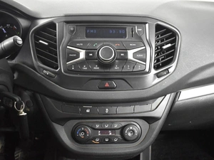 Седан ВАЗ (LADA) Vesta 2015 года, 750900 рублей, Казань
