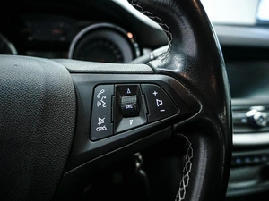 Универсал Opel Astra 2019 года, 1670000 рублей, Красноярск