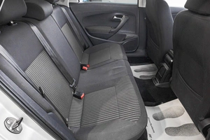 Седан Volkswagen Polo 2013 года, 799000 рублей, Барнаул