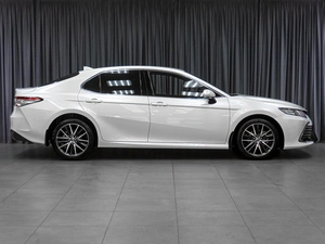 Седан Toyota Camry 2022 года, 3710000 рублей, Тюмень
